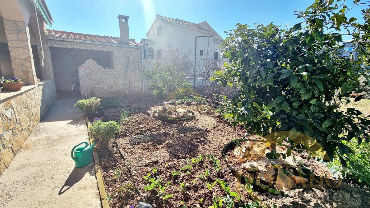 Casa in vendita a Seget Vranjica – Vicino a Trogir